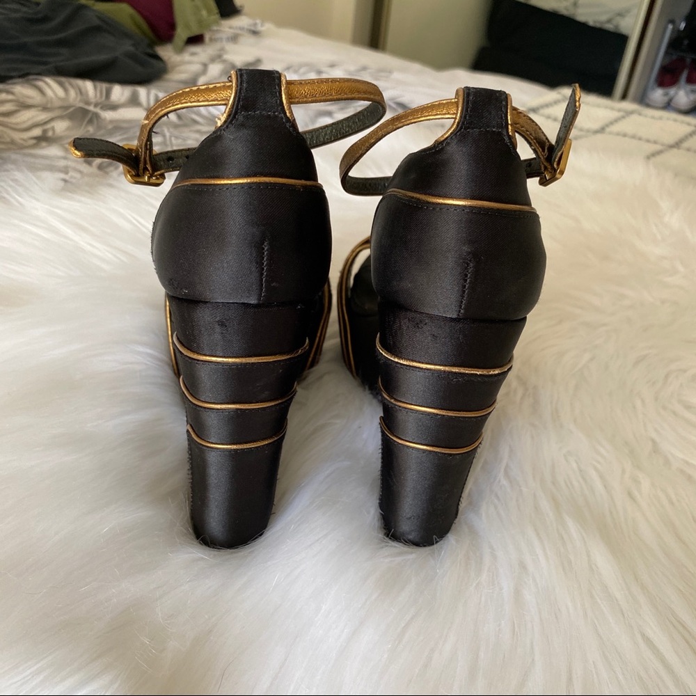 Tory Burch women satin wedges with golden elements - Picture 16 of 16